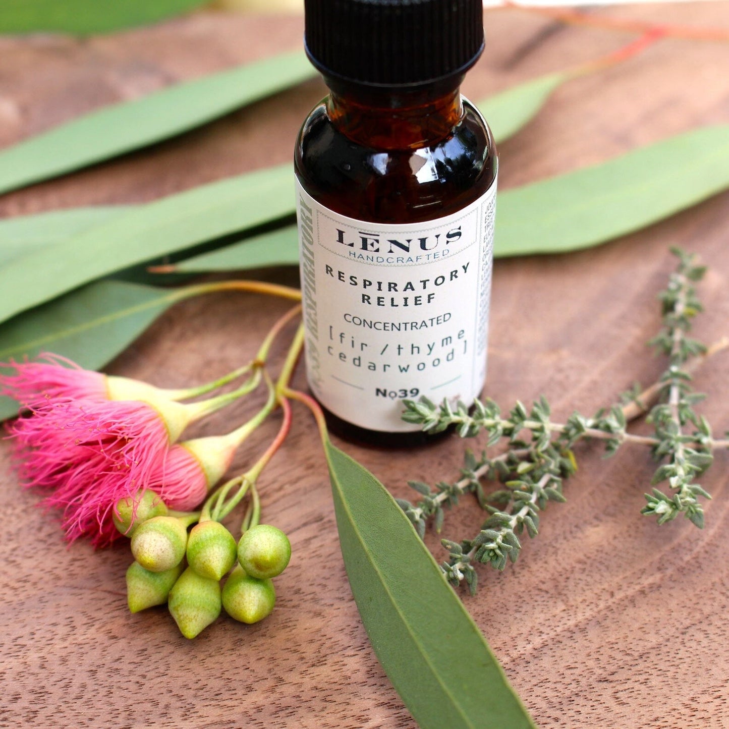 LENUS_Handcrafted__essential_oil_blend